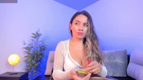 Alessia  Everyday From 0530 to 1430 Col Time online show from February 18, 2025, 11:22 am