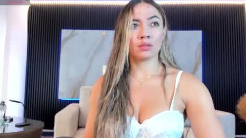 Alessia  Everyday From 0530 to 1430 Col Time online show from November 8, 2025, 11:54 am