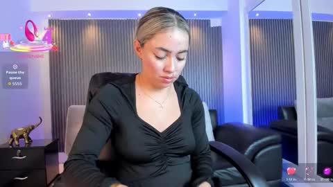 Alessia  Everyday From 0530 to 1430 Col Time online show from December 18, 2025, 12:22 pm