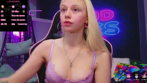 Snapshot of alessiacroft chatting on November 15, 2025, 5:38 am alessiacroft online show from November 15, 2025, 5:38 am