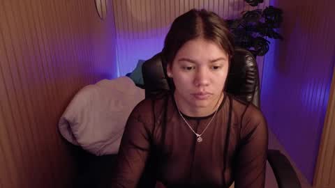 alessiamonroe_ online show from March 17, 2026, 8:17 am