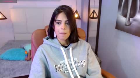 Snapshot of alessiaval chatting on March 7, 2025, 12:12 pm Valery online show from March 7, 2025, 12:12 pm