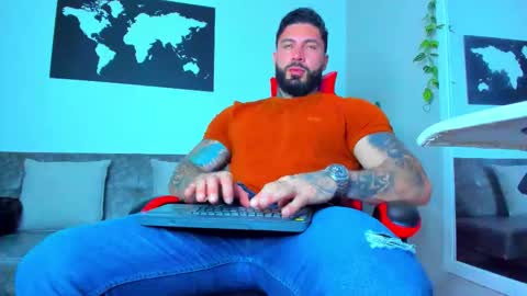 Aless Rose online show from March 5, 2026, 7:43 pm