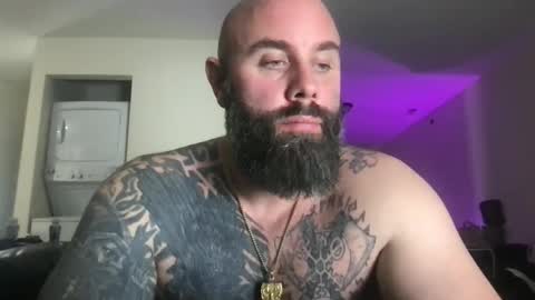 alesterwhite online show from October 10, 2025, 8:19 pm