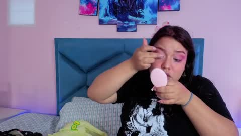 AleSweett online show from March 31, 2026, 12:05 pm