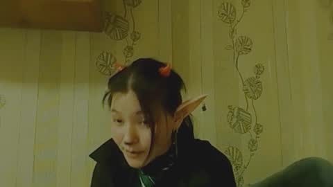 Snapshot of aletaathan chatting on February 15, 2026, 6:04 pm Vikki online show from February 15, 2026, 6:04 pm