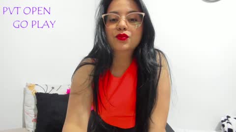Snapshot of aleteacher chatting on January 25, 2025, 7:39 pm Alejandra online show from January 25, 2025, 7:39 pm