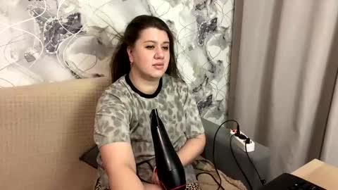 Snapshot of aletta_oushen chatting on January 14, 2025, 1:49 pm Aletta Oushen online show from January 14, 2025, 1:49 pm