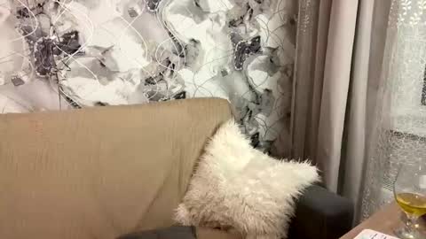 Snapshot of aletta_oushen chatting on February 5, 2025, 6:26 pm Aletta Oushen online show from February 5, 2025, 6:26 pm