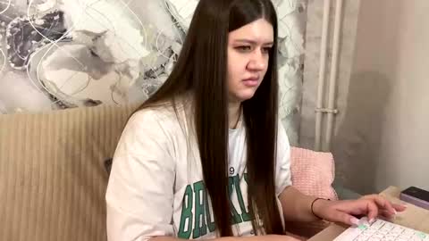 Snapshot of aletta_oushen chatting on February 17, 2025, 2:48 pm Aletta Oushen online show from February 17, 2025, 2:48 pm