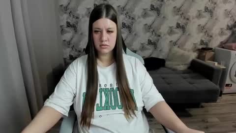 Aletta Oushen online show from February 21, 2026, 1:01 pm