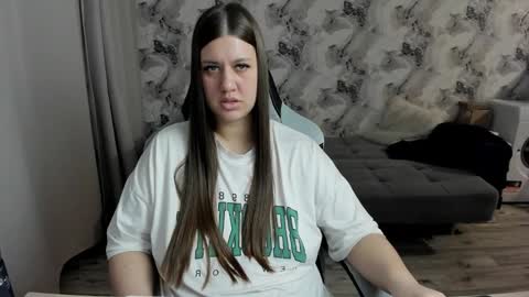 Aletta Oushen online show from February 23, 2026, 12:24 pm