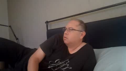 Snapshot of aleveg__101 chatting on June 21, 2026, 5:26 pm aleveg__101 online show from June 21, 2026, 5:26 pm