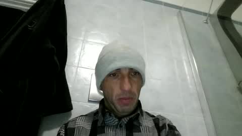 Snapshot of alex120475 chatting on December 2, 2024, 8:41 am alex120475 online show from December 2, 2024, 8:41 am