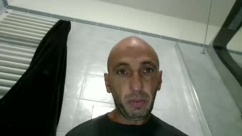 Snapshot of alex120475 chatting on October 15, 2025, 8:14 am alex120475 online show from October 15, 2025, 8:14 am