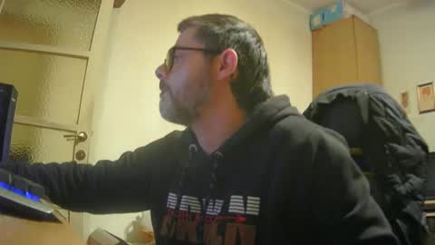 alex81pv1981 online show from January 29, 2025, 5:24 pm