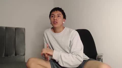 Owen online show from October 4, 2025, 2:31 am