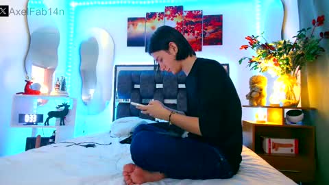 Snapshot of alex_and_fabian chatting on January 13, 2025, 6:49 pm sneider online show from January 13, 2025, 6:49 pm