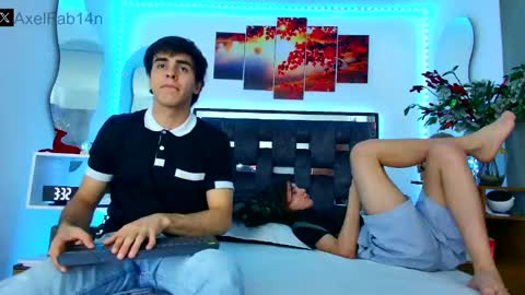 Snapshot of alex_and_fabian chatting on January 15, 2025, 10:02 pm sneider online show from January 15, 2025, 10:02 pm