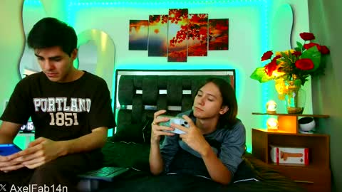 Snapshot of alex_and_fabian chatting on February 3, 2025, 6:17 pm sneider online show from February 3, 2025, 6:17 pm