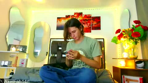 Snapshot of alex_and_fabian chatting on February 9, 2025, 6:47 pm sneider online show from February 9, 2025, 6:47 pm