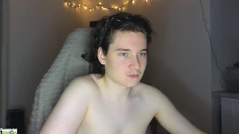 FAVORITE online show from October 29, 2025, 6:48 am