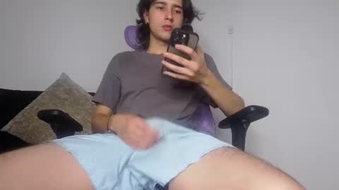 alex_connorr online show from July 6, 2026, 1:46 am