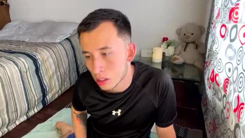 Snapshot of alex_diazz chatting on March 21, 2026, 7:06 pm alex_diazz online show from March 21, 2026, 7:06 pm