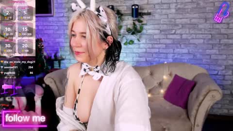 Snapshot of alex_howell chatting on January 12, 2025, 4:00 am alex_howell online show from January 12, 2025, 4:00 am