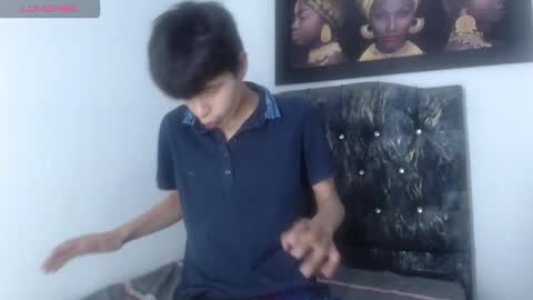 alex_it0 online show from April 20, 2026, 7:48 pm