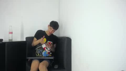 alex_it0 online show from May 12, 2026, 11:46 pm
