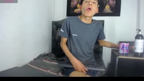alex_it0 online show from May 15, 2026, 11:56 pm