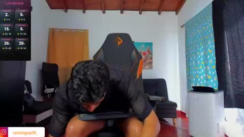 Snapshot of alex_lord_ chatting on June 20, 2026, 8:22 pm i am Alex online show from June 20, 2026, 8:22 pm