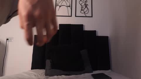 alex_mark_ online show from February 20, 2026, 4:40 pm