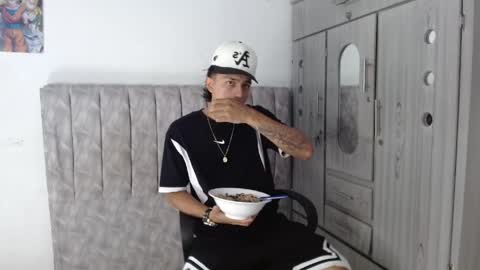 alex online show from March 31, 2026, 8:20 pm