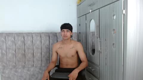 alex online show from April 8, 2026, 8:53 pm