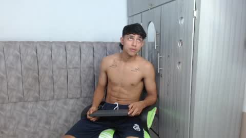 Snapshot of alex_martin47 chatting on May 21, 2026, 9:11 pm alex online show from May 21, 2026, 9:11 pm
