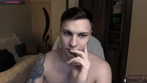 alex_milson online show from November 8, 2025, 5:51 am