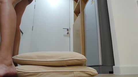 Nicha online show from November 4, 2025, 2:54 am