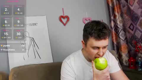 Snapshot of alex_onelove chatting on February 14, 2025, 11:10 am Alex online show from February 14, 2025, 11:10 am