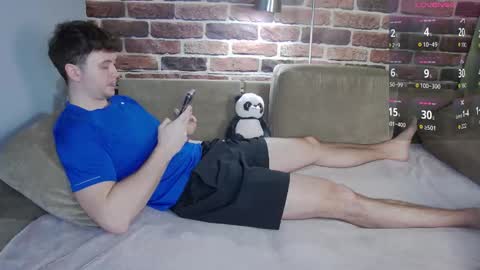 Alex online show from November 28, 2025, 7:11 am