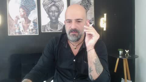 Alex Saints online show from April 14, 2026, 1:06 pm