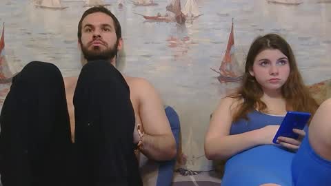 Alex and Sarah online show from March 9, 2026, 1:37 pm