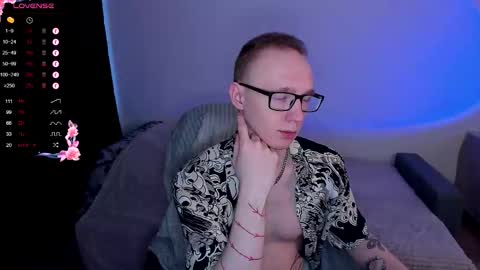 alex_silent online show from October 19, 2025, 11:55 am