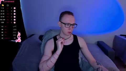 alex_silent online show from October 21, 2025, 9:32 am