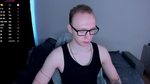 alex_silent online show from April 11, 2026, 9:57 am