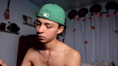 Alex online show from October 4, 2025, 2:04 pm