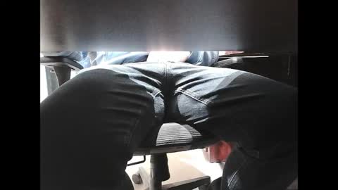 Snapshot of alex_thicknhard chatting on April 9, 2026, 10:26 pm alex_thicknhard online show from April 9, 2026, 10:26 pm