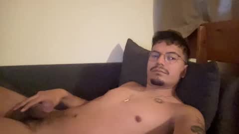 Snapshot of alex_va98 chatting on January 22, 2025, 9:57 am Alex-Va online show from January 22, 2025, 9:57 am