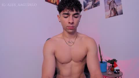 Snapshot of alex_zt chatting on November 11, 2025, 4:18 pm x online show from November 11, 2025, 4:18 pm